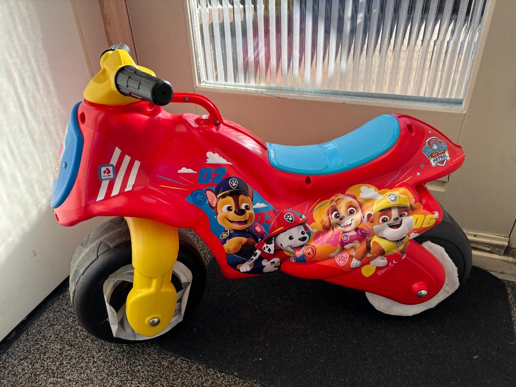 Paw patrol motor, Ophalen, Zo goed als nieuw