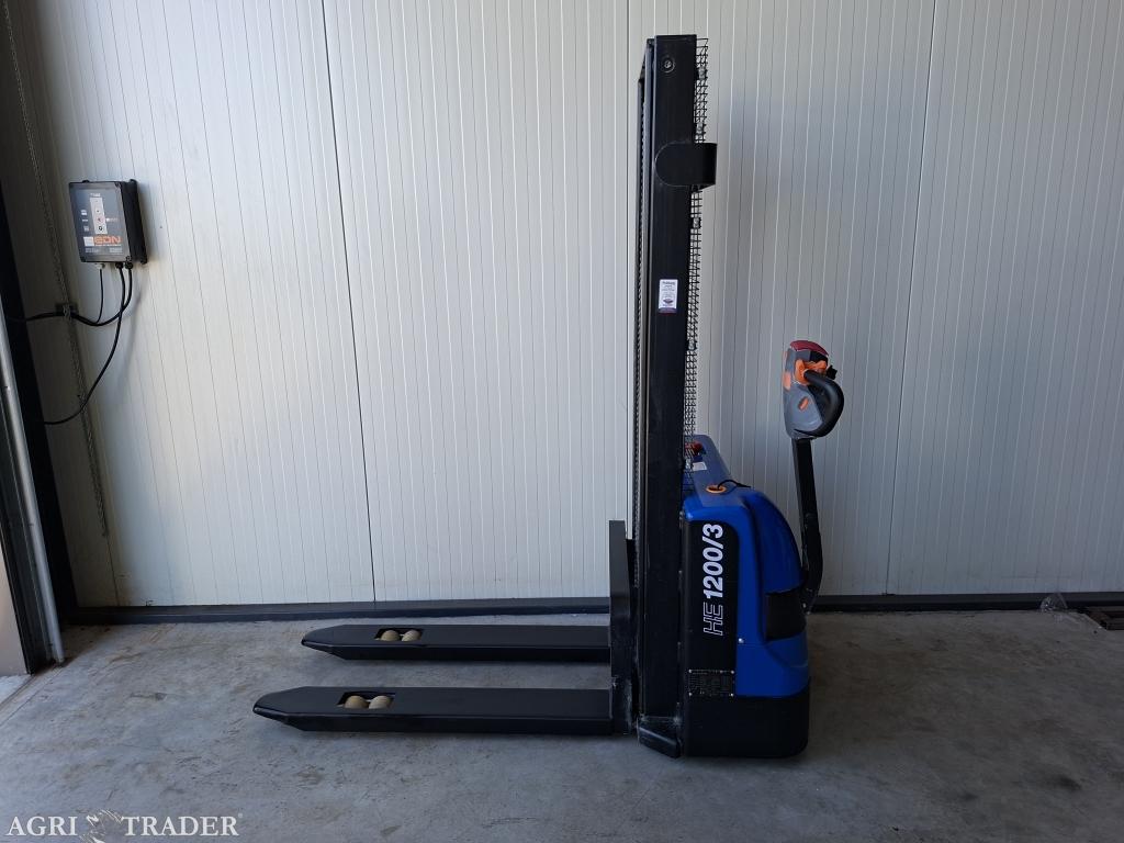 elektrische stapelaar 3000 mm 1200 kg bj 11-2022