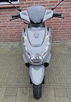 Mooie kisbee gt nardo Grey 2020, Fietsen en Brommers, Snorfietsen en Snorscooters, Ophalen, Zo goed als nieuw, Benzine, Peugeot