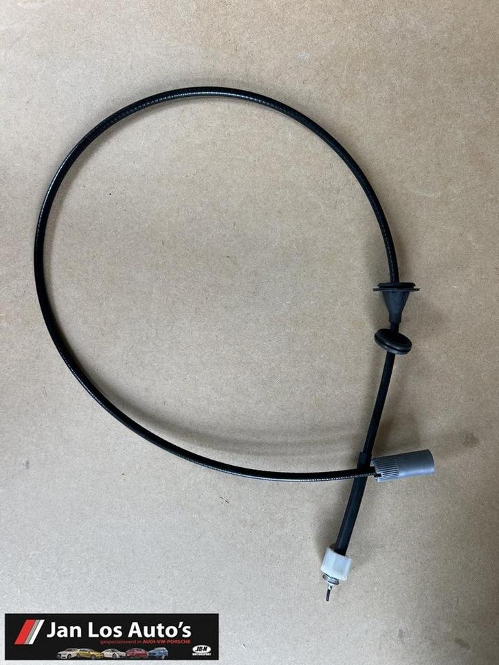 Audi 80 coupe B2 typ 81 85 kilometertellerkabel, Auto-onderdelen, Remmen en Aandrijving, Audi, Gebruikt, Herkomst onderdeel bekend