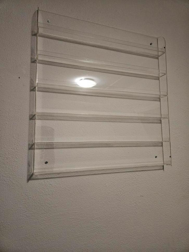 Transparant nagellak opbergsysteem voor aan de muur., Huis en Inrichting, Woonaccessoires | Overige, Zo goed als nieuw, Ophalen