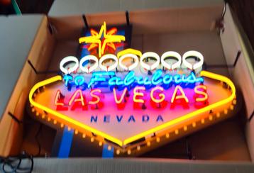 FIFTIES SIXTIES NEONVERLICHTING  WELCOME FABULOUS LAS VEGAS  beschikbaar voor biedingen