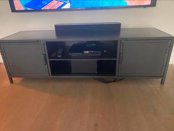 Industriële tv meubel