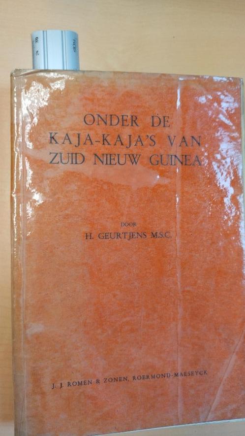 Onder de Kaja - Kaja's van Zuid Nieuw Guinea	[225], Boeken, Reisverhalen, Gelezen, Azië, Ophalen of Verzenden