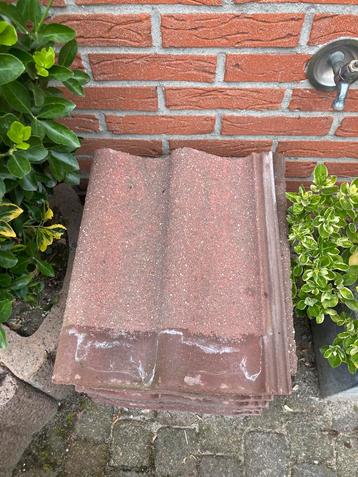 Dakpannen goede staat beschikbaar voor biedingen
