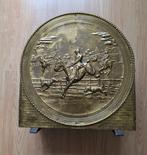 Vintage brass wood Embossed Horse Carriage book holder round, Ophalen of Verzenden, Overige materialen