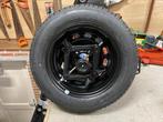 Reserveband Ford Fiésta + krik, Auto-onderdelen, Banden en Velgen, Ophalen, Nieuw, Zomerbanden, Banden en Velgen