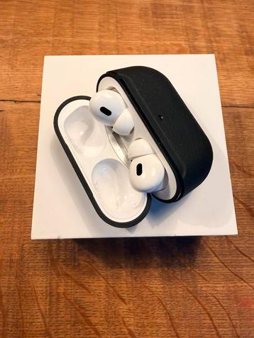 Te koop Apple Airpods Pro 2 oordopjes beschikbaar voor biedingen