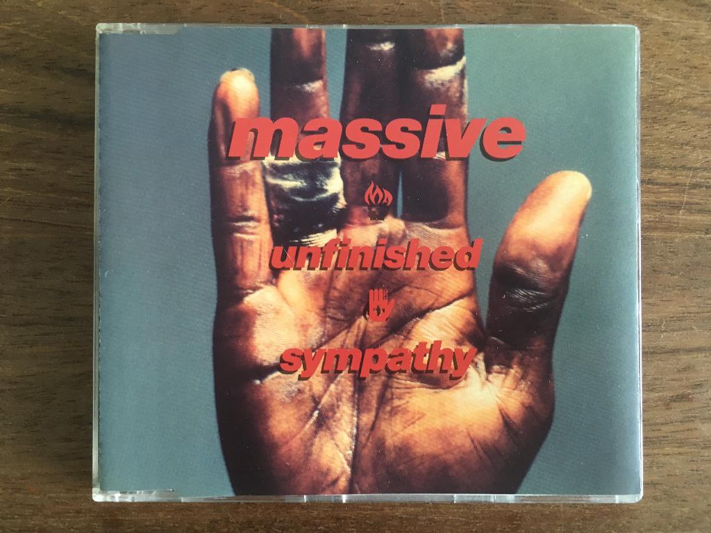 Cd Single Massive Attack Unfinished Sympathy, Gebruikt, Maxi-single, Ophalen of Verzenden, 1 single