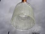 Vintage hanglamp DORIA jaren 60, Huis en Inrichting, Lampen | Hanglampen, Gebruikt, Ophalen of Verzenden, 50 tot 75 cm, Glas