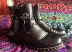 Chelsea enkellaarzen met strikjes en studs 39 nu 24,99€, Noidea, Zwart, Lage of Enkellaarzen, Ophalen of Verzenden