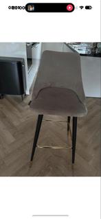 Richmond barkruk - Stijlvol en comfortabel, Huis en Inrichting, Barkrukken, Ophalen, Met voetsteun, 60 tot 90 cm, Zo goed als nieuw