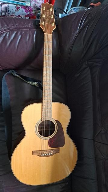 Takamine GN93-NAT inclusief band en tas beschikbaar voor biedingen