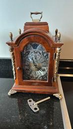 Mantelklok by Warmink, Ophalen