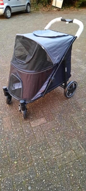 Aangeboden Nieuwe Hondenkar  / Grote Hondenbuggy  beschikbaar voor biedingen