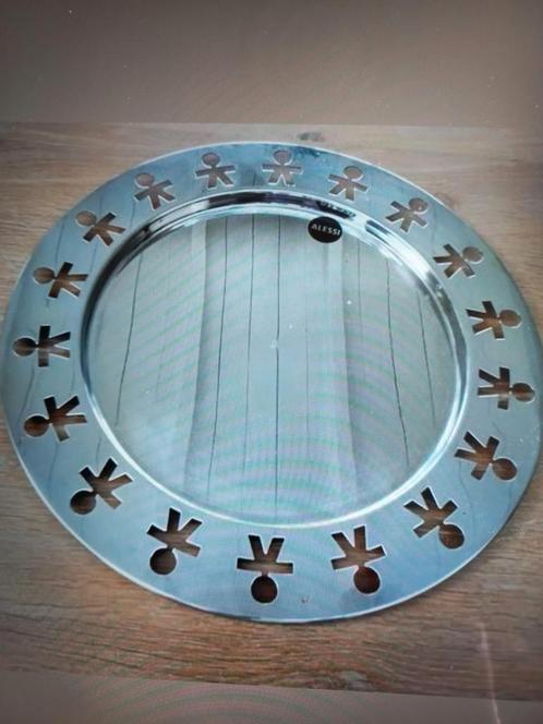 Alessi Fruitschaal 'Little Men' Design, Huis en Inrichting, Woonaccessoires | Dienbladen, Nieuw, Metaal, Rond, Ophalen of Verzenden