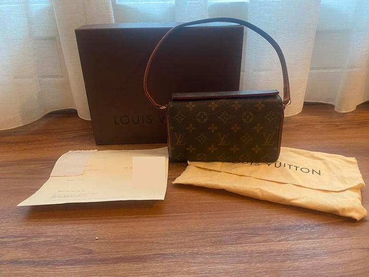 LOUIS VUITTON Recital, Sieraden, Tassen en Uiterlijk, Tassen | Damestassen, Gebruikt, Bruin, Ophalen