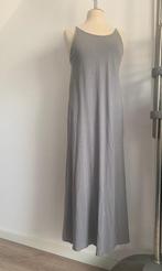 American Vintage lange jurk khaki groen grijs S/36 - M/38, Kleding | Dames, Jurken, Grijs, American Vintage, Onder de knie, Zo goed als nieuw