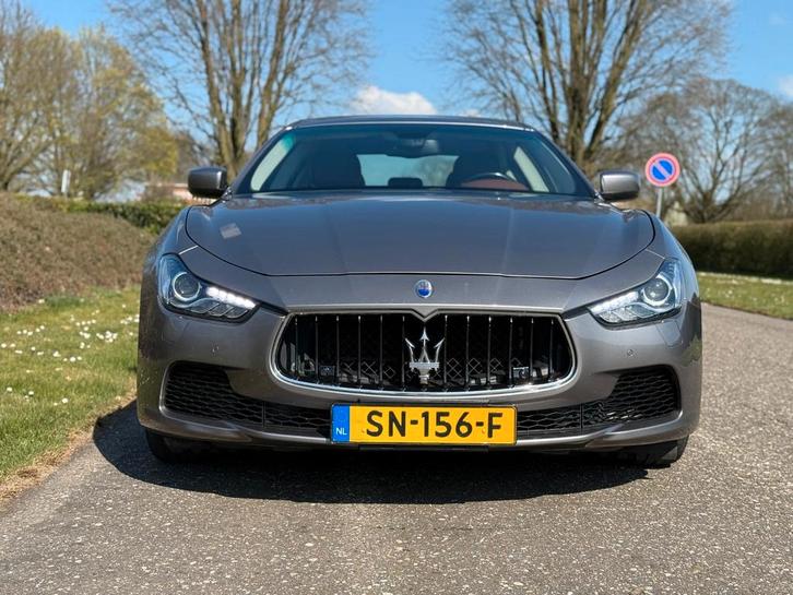Maserati Ghibli 3.0 S Q4 2015 Grijs km116.000, Auto's, Maserati, Particulier, Ghibli, Benzine, G, Sedan, Automaat, Geïmporteerd