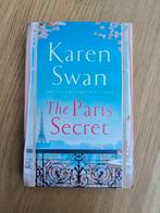 The Paris Secret - Karen Swan, Ophalen of Verzenden, Zo goed als nieuw