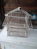 Sierkooi van hout, Ophalen