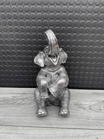 olifant (zilver/zwart) 35hoog 15breed/Nieuw!, Verzamelen, Beelden en Beeldjes, Ophalen of Verzenden, Nieuw, Dier
