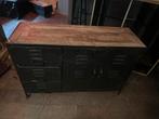 Vintage Dressoir, Huis en Inrichting, Kasten | Dressoirs, Gebruikt, 100 tot 150 cm, Ophalen of Verzenden, Metaal