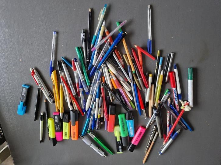 diverse soorten oude pennen (voor verzamelaar), Verzamelen, Pennenverzamelingen, Gebruikt, Ophalen of Verzenden
