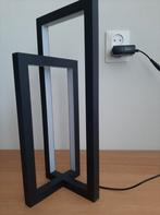 Moderne LED Tafellamp - Geometrisch Design, Huis en Inrichting, Lampen | Tafellampen, Ophalen, Zo goed als nieuw, Modern, Minder dan 50 cm