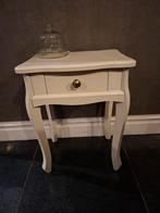 Leuk witte sidetable tafel, 45 tot 60 cm, Minder dan 55 cm, Ophalen of Verzenden, Rechthoekig