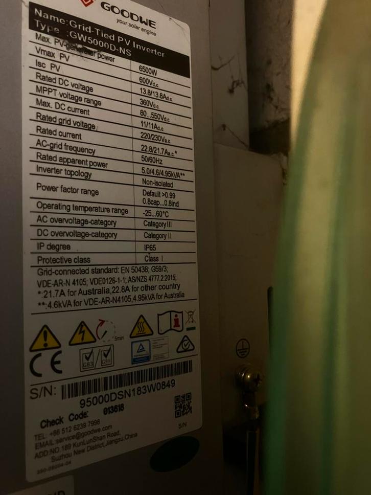 Zonnepanelen Omvormer - Goodwe GW5000D-NS, Doe-het-zelf en Verbouw, Overige Doe-het-zelf en Verbouw, Gebruikt, Ophalen