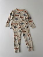 Pyjama voertuigen maat 98/104, Kinderen en Baby's, Kinderkleding | Maat 98, Nacht- of Onderkleding, Gebruikt, Ophalen of Verzenden