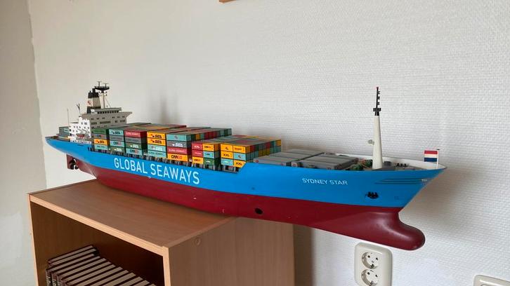 Radiografisch bestuurbaar Containerschip Sydney Star, Hobby en Vrije tijd, Modelbouw | Boten en Schepen, Zo goed als nieuw, Ophalen of Verzenden