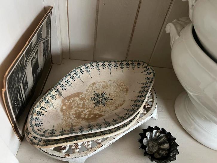 2 zwaar beboterde zuurschaaltjes, Antiek en Kunst, Curiosa en Brocante, Ophalen of Verzenden