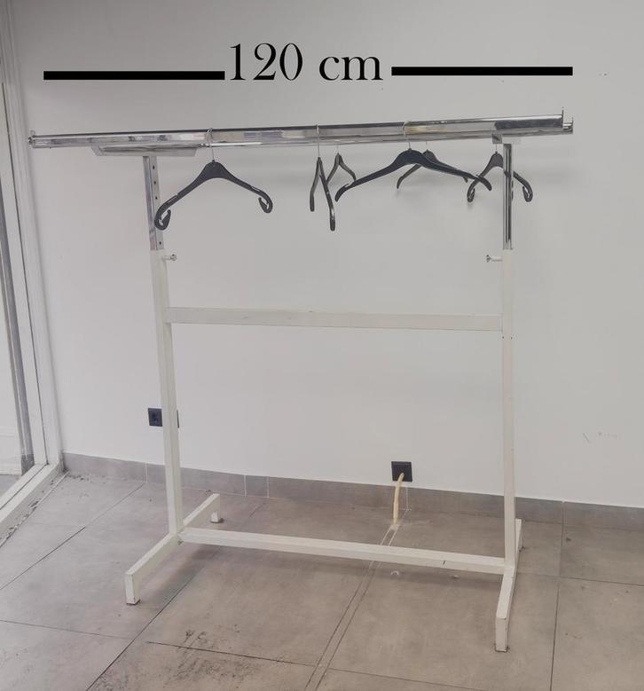 Stevige kledingrek / Clothing rack - 120 cm breed, Huis en Inrichting, Woonaccessoires | Kapstokken, Zo goed als nieuw, Wandkapstok