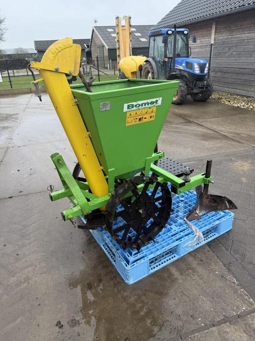 Aardappel planter in nieuwstaat ! 1 rijer, Zakelijke goederen, Agrarisch | Werktuigen, Akkerbouw, Bollenteelt, Boomteelt, Zaaien, Planten of Poten