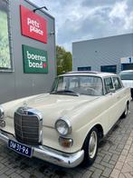 Mercedes-Benz heckflosse 2.0 diesel 1967, Auto's, Mercedes-Benz, Overige modellen, 700 kg, Beige, Diesel