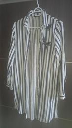 Gestreepte lange blouse met lange mouwen, kraag en knopen, Manzaram, Wit, Zo goed als nieuw, Ophalen