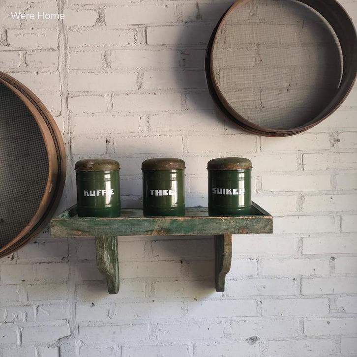 Oude groene klein regaal schapje rekje, Antiek en Kunst, Curiosa en Brocante, Ophalen of Verzenden