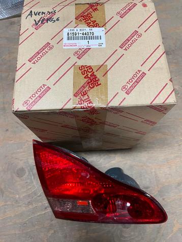 Toyota avensis verso linker kofferbak lamp nieuw beschikbaar voor biedingen