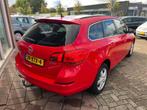 Opel Astra Sports Tourer 1.4 Turbo Anniversary Edition, Auto's, Voorwielaandrijving, Euro 5, Gebruikt, 4 cilinders