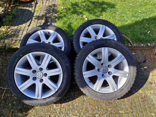 4 x Licht metalen velgen met winterbanden, Auto-onderdelen, Banden en Velgen, Banden en Velgen, Winterbanden, 16 inch, 205 mm