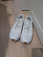 Hoka Transport - Heren maat 49 1/3 wit, Ophalen of Verzenden, Zo goed als nieuw, Wit, Sportschoenen