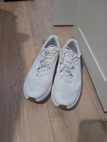 Hoka Transport - Heren maat 49 1/3 wit beschikbaar voor biedingen