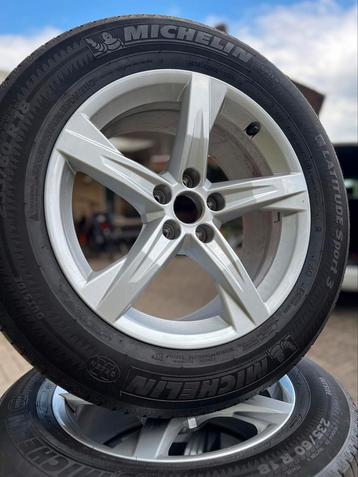 Audi Q5 OEM velgen 5x112 met  235/60/18 Michelin zomerbanden beschikbaar voor biedingen