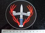 sticker stoottroepen logo gewei zwaard embleem leger army, Verzamelen, Verzenden, Zo goed als nieuw, Bedrijf of Vereniging