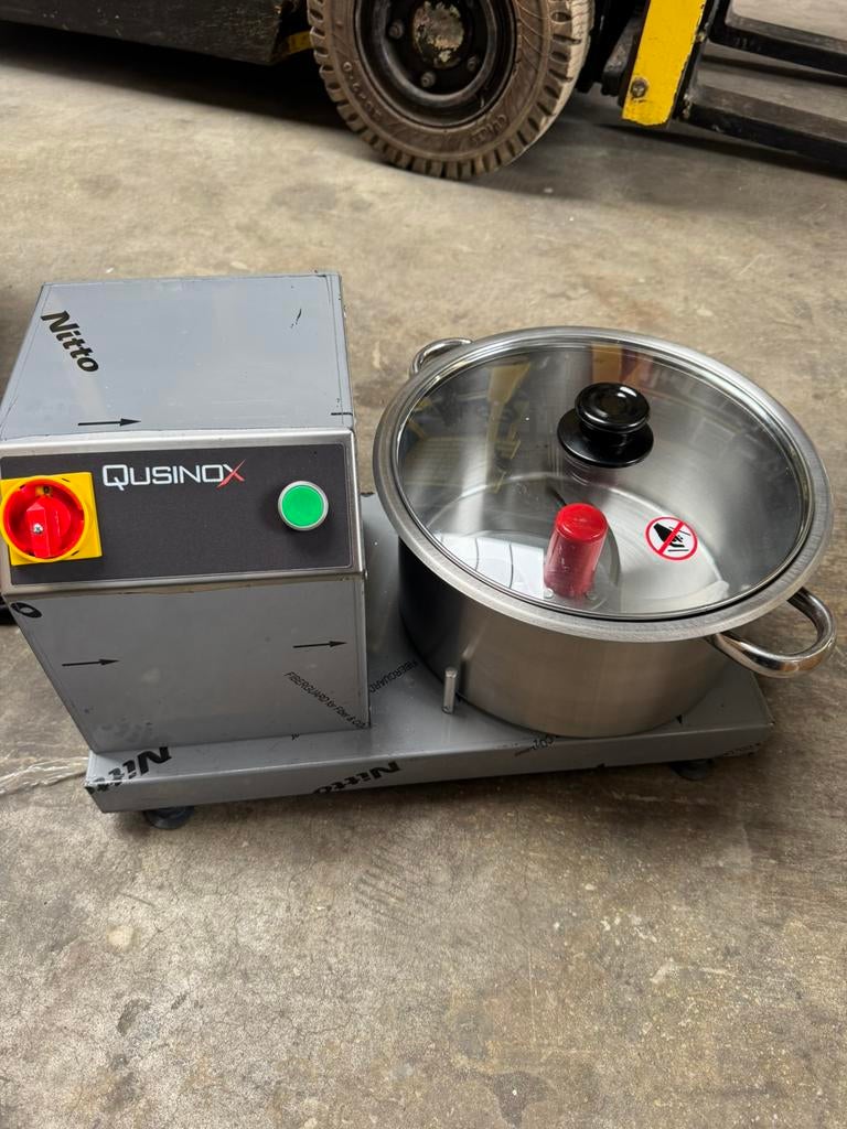 Horeca groente snijder, Ophalen