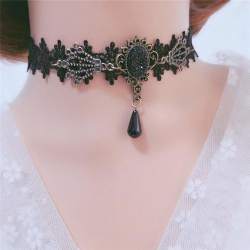 Gothic Choker–Kanten Halssieraad met Donkere Kralen en Studs, Sieraden, Tassen en Uiterlijk, Kettingen, Nieuw, Overige materialen