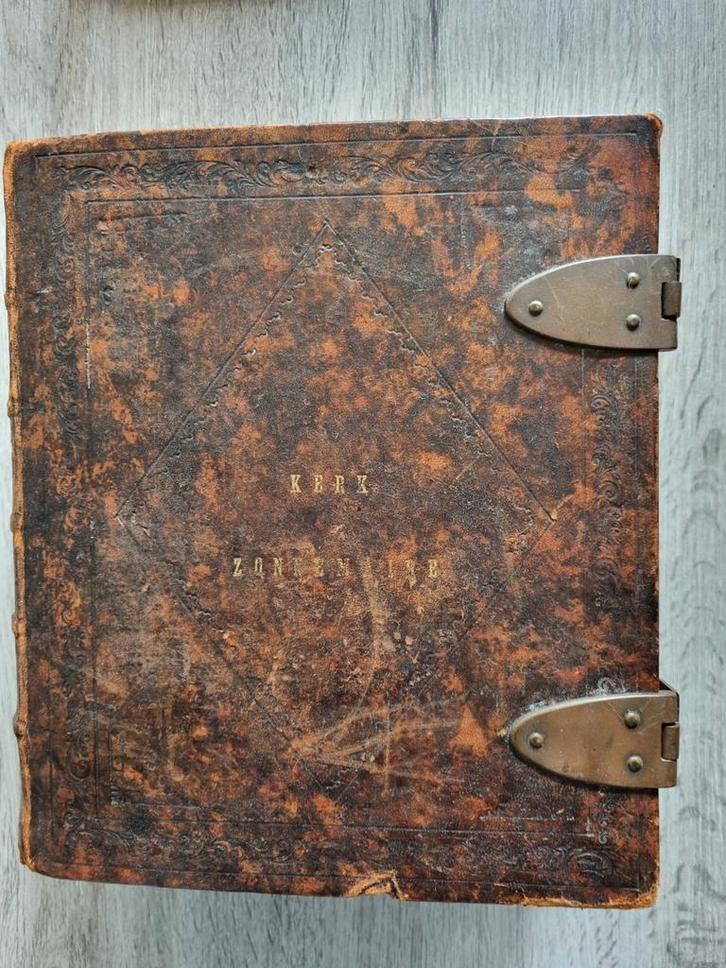 Antieke Bijbel 1777 - Zeldzaam Exemplaar, Antiek en Kunst, Antiek | Boeken en Bijbels, Ophalen of Verzenden