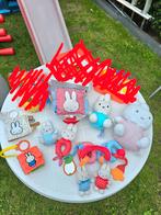 Miffy nijntje speelgoed knuffels, speelhuis, tv, bowling,, Ophalen of Verzenden, Gebruikt, Overige typen, Met geluid
